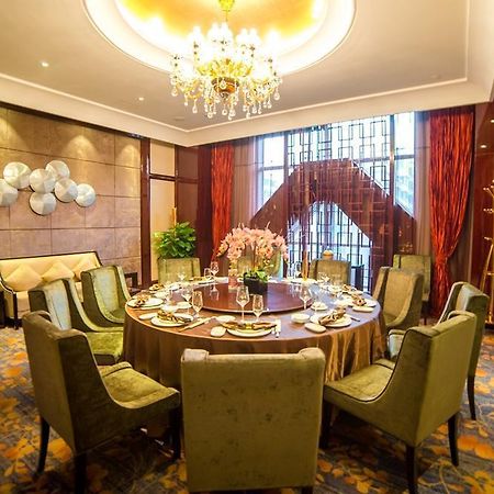 Longyatt Hotel Фошань Экстерьер фото